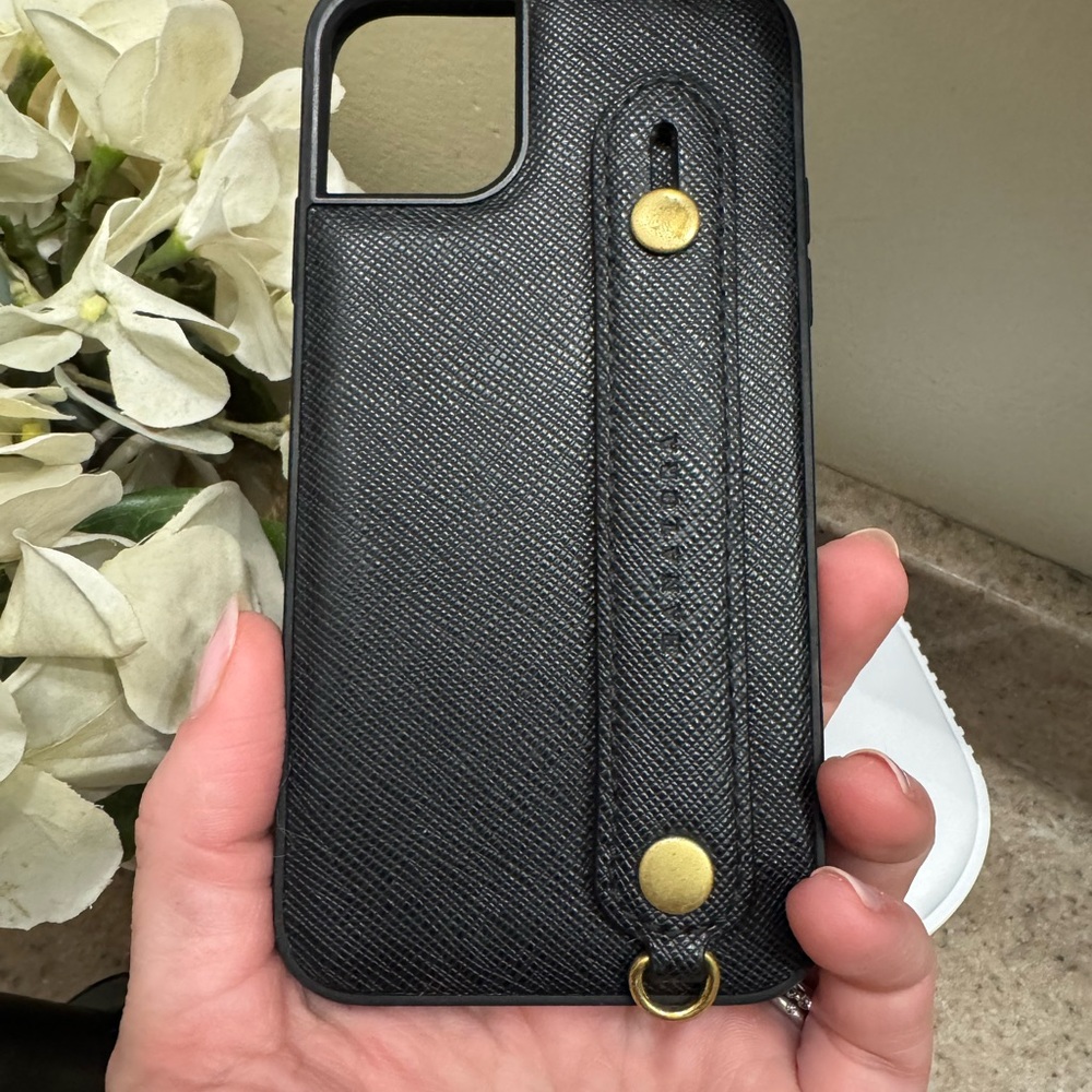 iPhone 11 epsom leather phone case by Hanatora